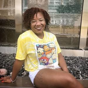 Meet your Posher, Nadia